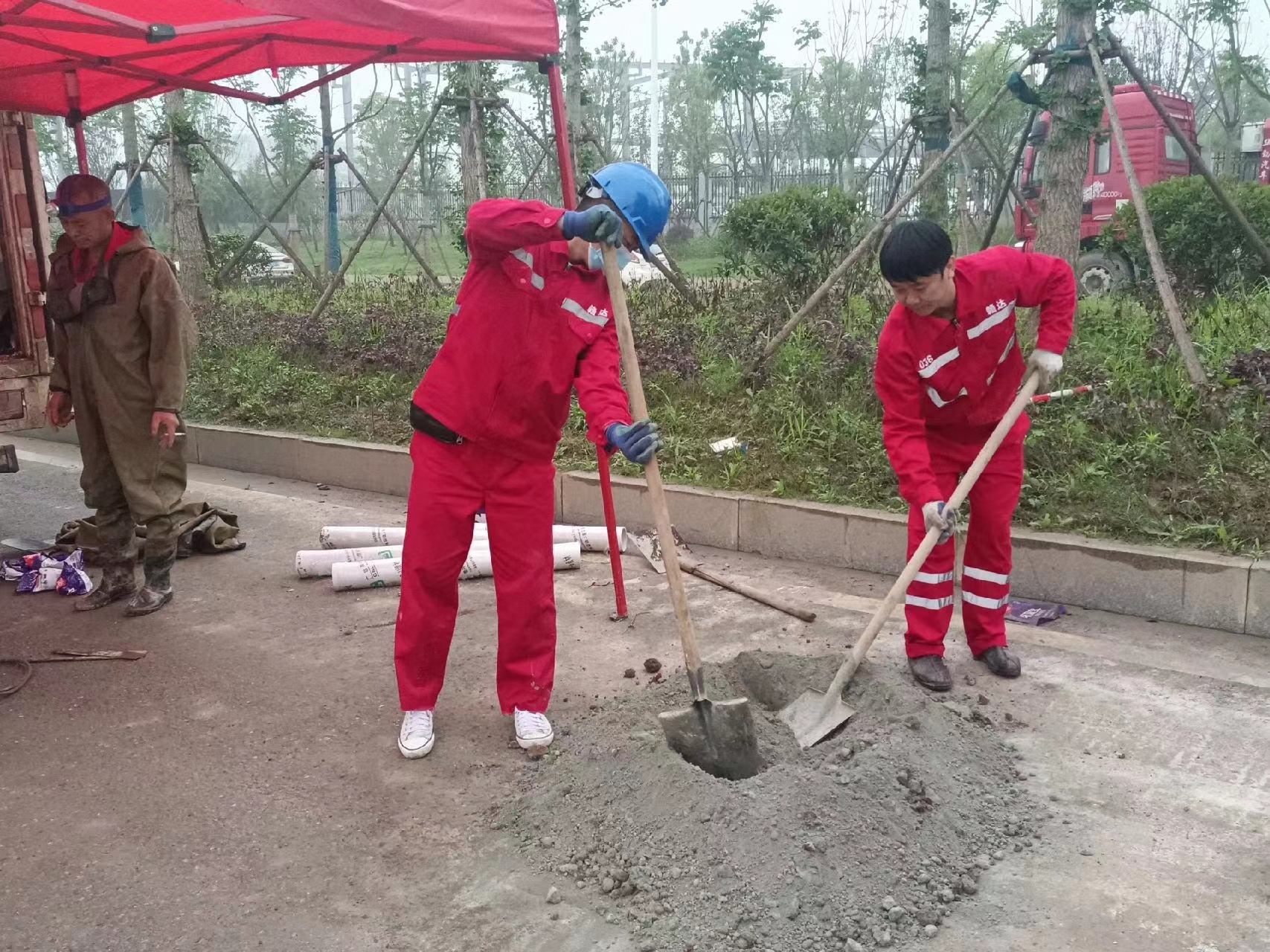 衢州管道疏通哪家好】及时进行市政管道清淤